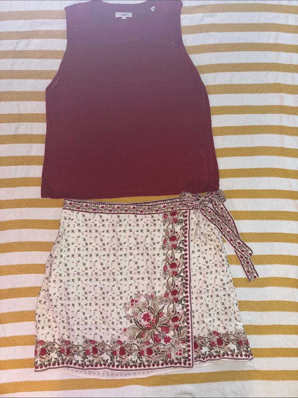Max Studio London Outfit: Faux Wrap Skirt & Summer Sleeveless Sweater